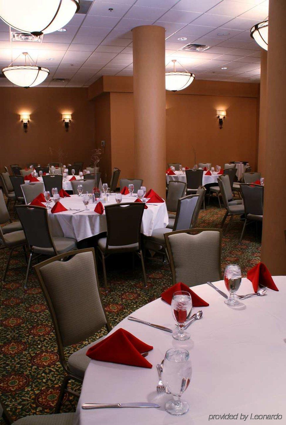 Doubletree By Hilton Hotel Denver - Аурора Съоръжения снимка