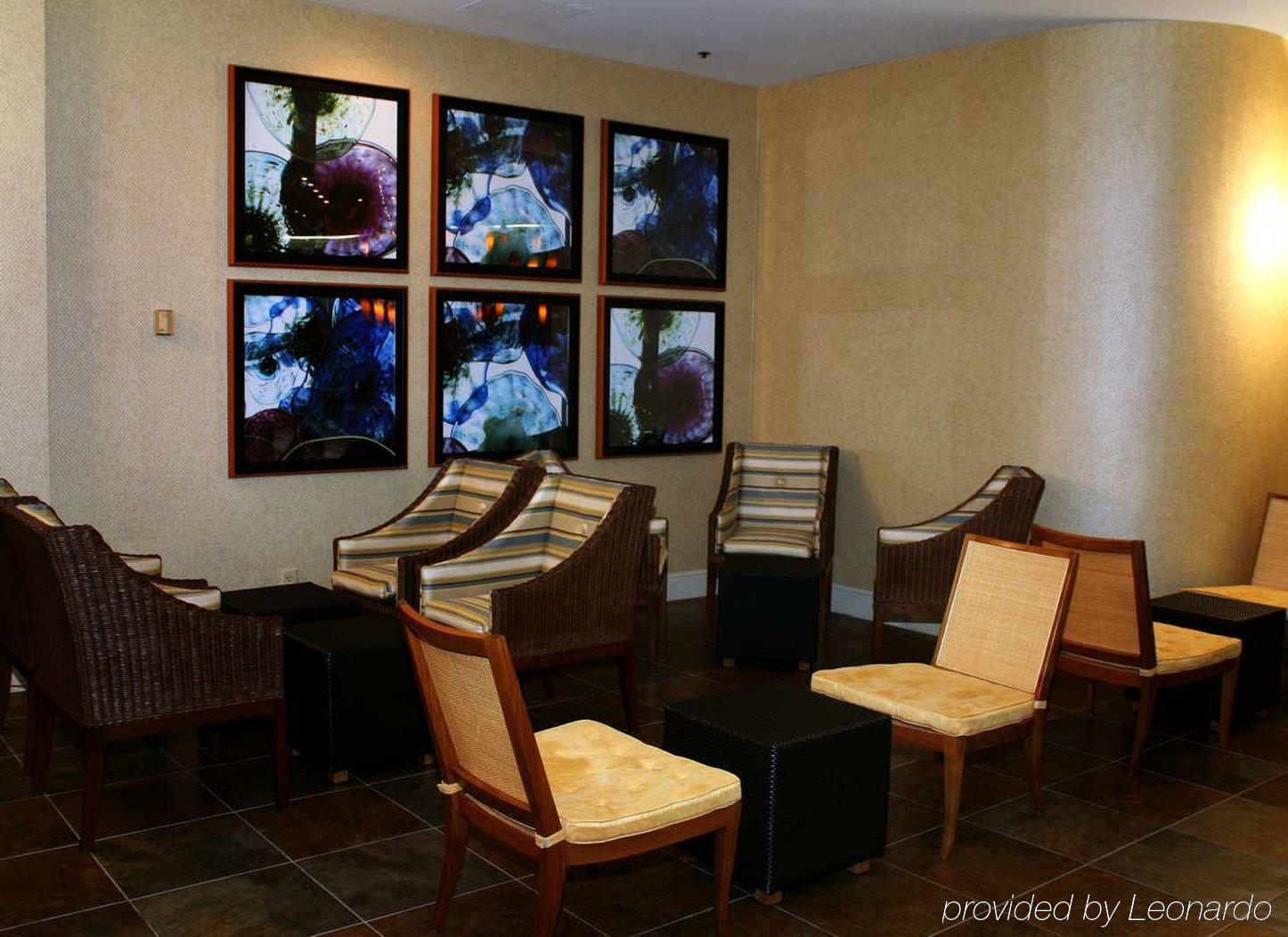 Doubletree By Hilton Hotel Denver - Аурора Интериор снимка